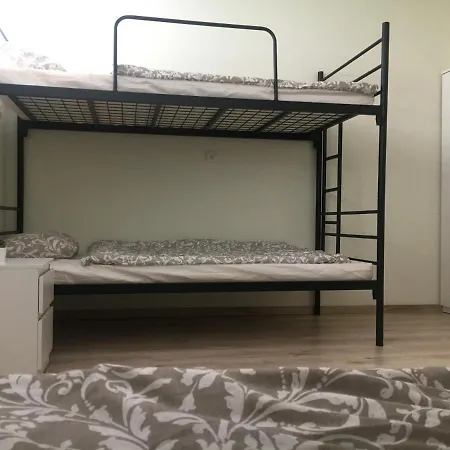 Hostel Opolska 11-19