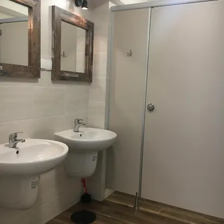 Hostel Opolska 11-19 Wrocław