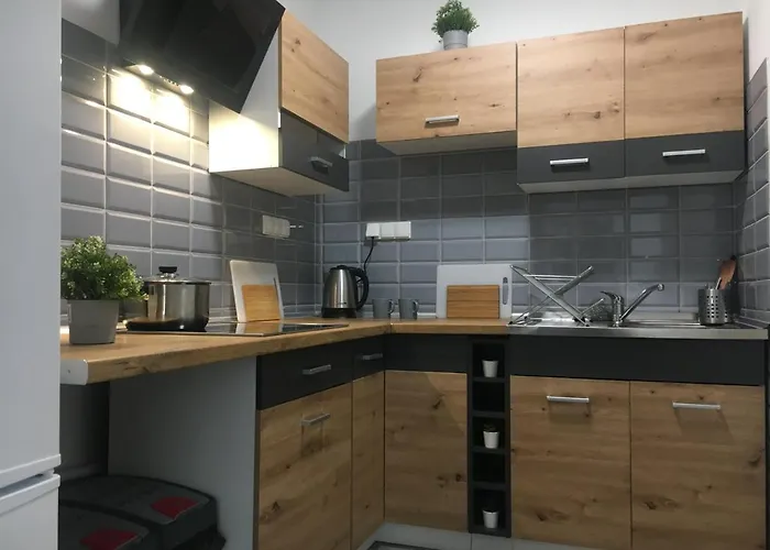 Opolska 11-19 Hostel